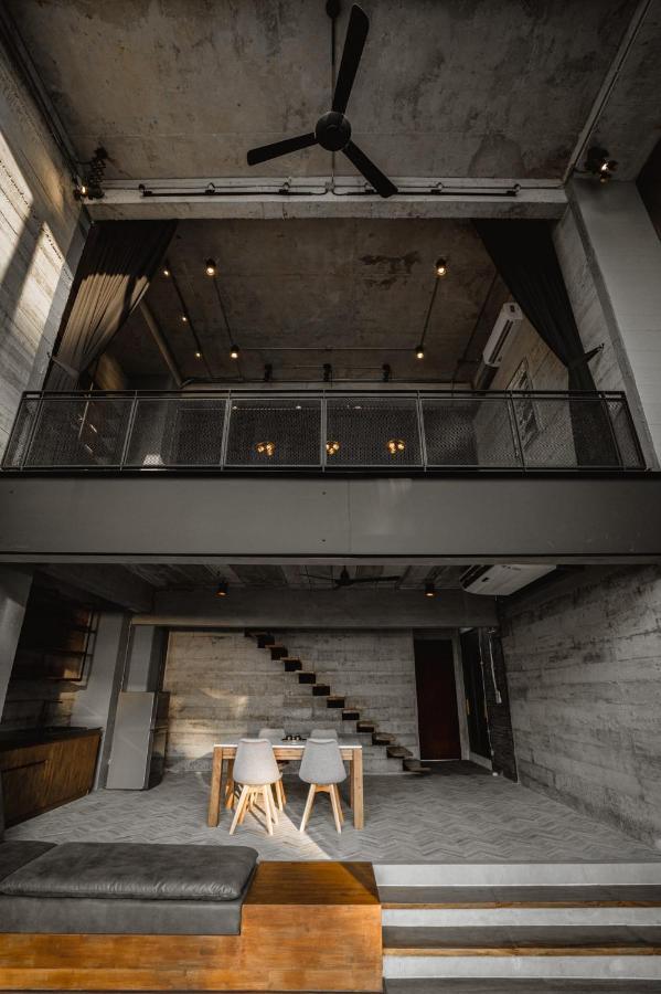 The Bloc @ Sea Hotel Thap Sakae Exterior photo